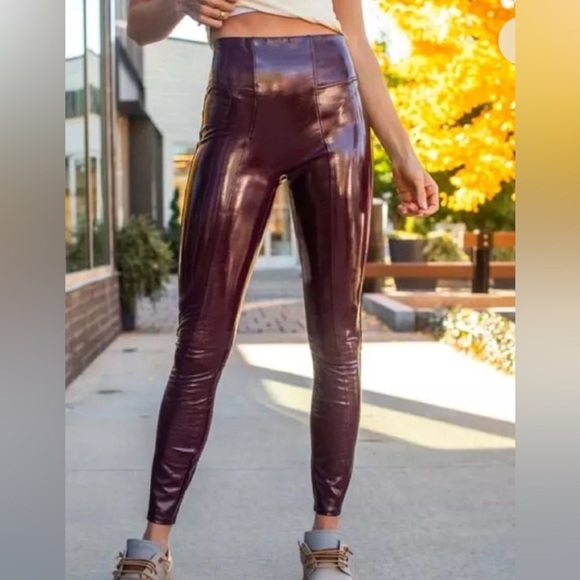 SPANX: FAUX PATENT LEATHER LEGGINGS, RUBY Size Petite Small. NWT. 128 retail - Picture 6 of 11